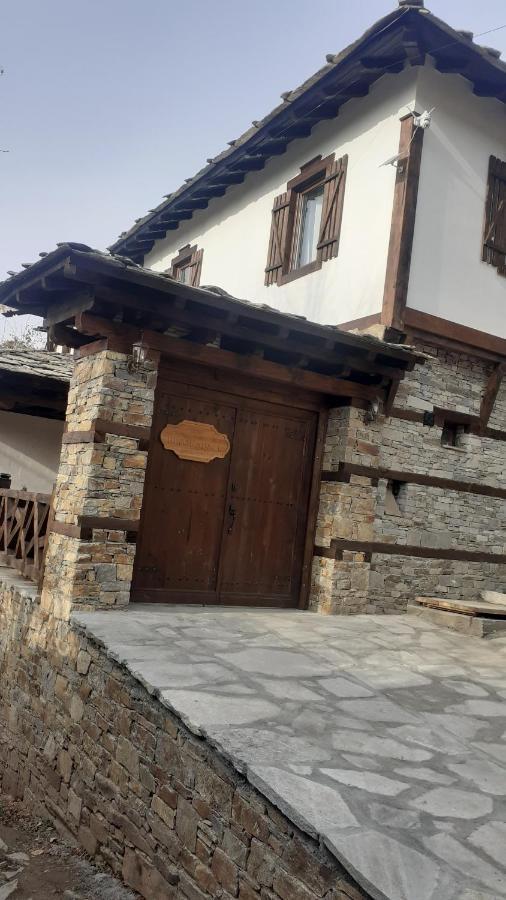 Къща За Гости Близнаците Leshten Exterior photo